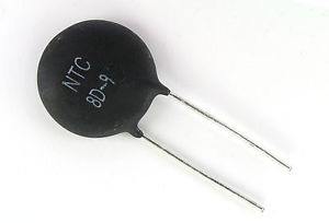 Termistor NTC 8D-9 8Ohms 2A