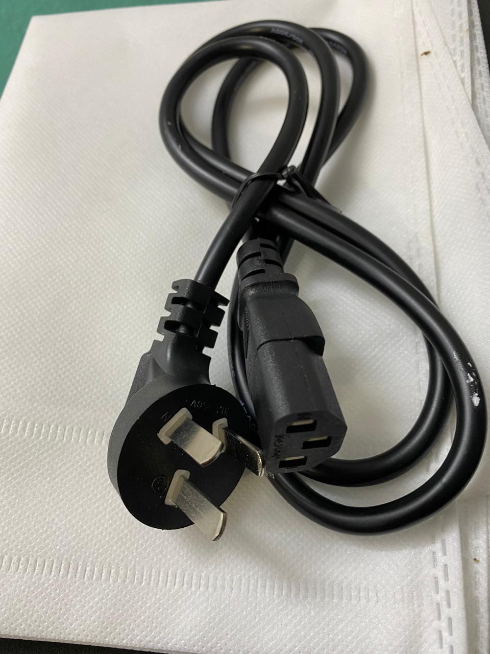 Cable Interlock Con Clavija Tipo 