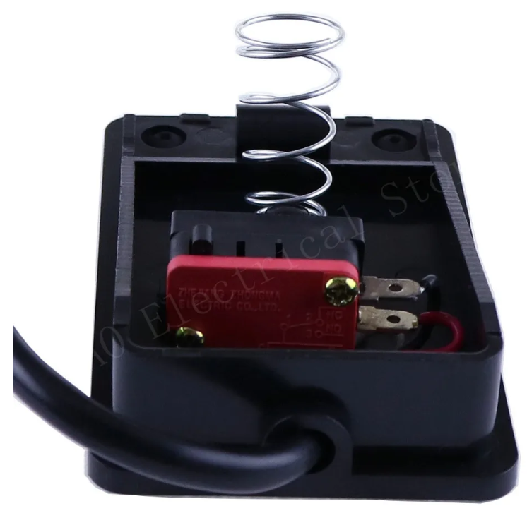 Pedal con interruptor, con limit switch, momentaneo Normalmente Cerrado y/o Normalmente Abierto