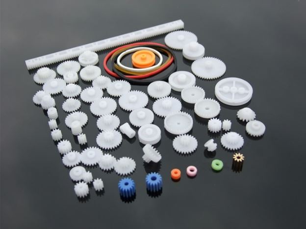 kit 60 Piezas De Engranes Bandas y Poleas